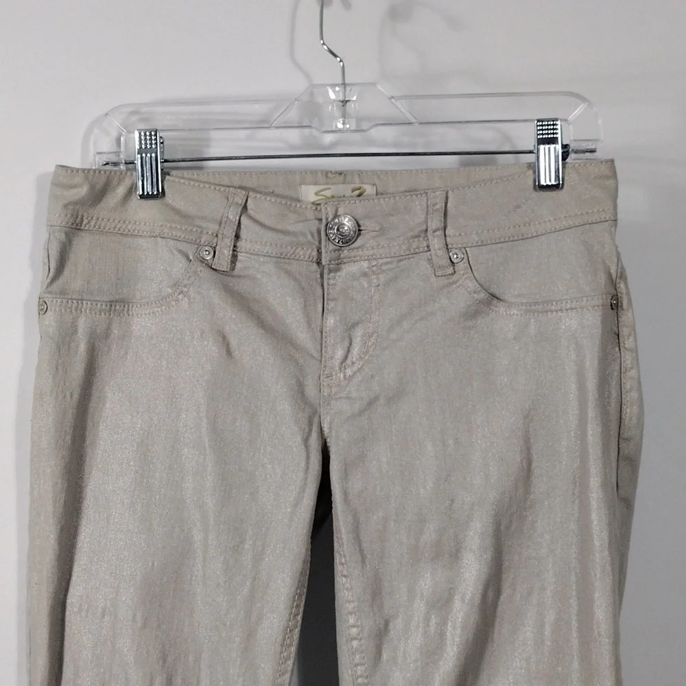 EUC Seven7 Tan Metallic Skinny jeans size 4 - Picture 3 of 15